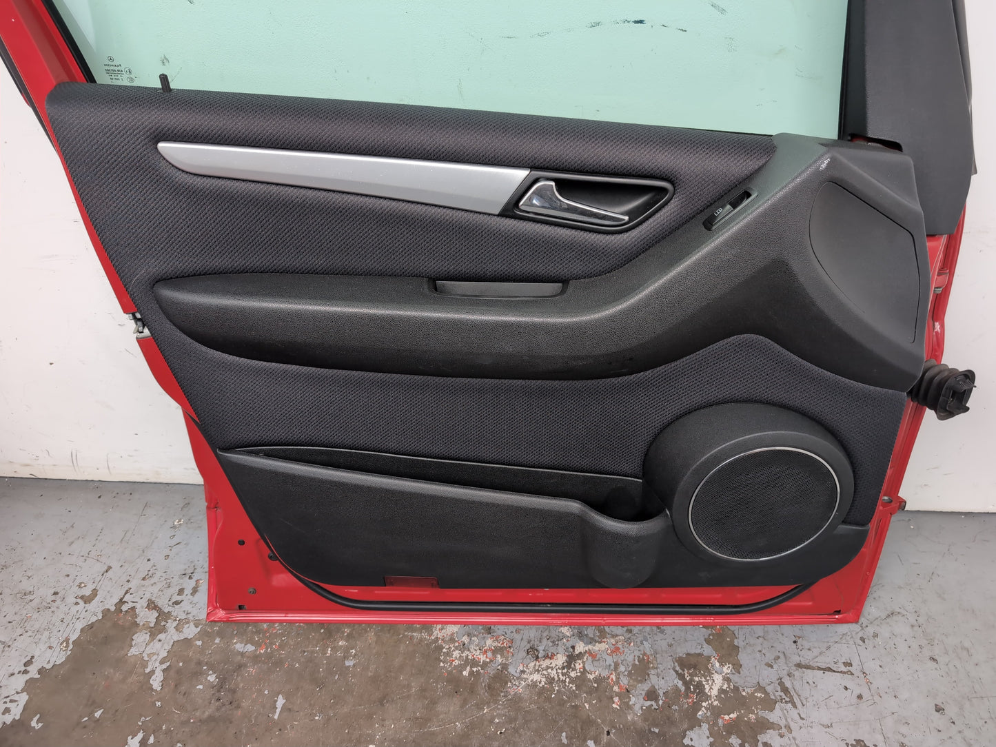 Mercedes-Benz B160 B-Class W245 Mpv Door Front Lh Passenger Side Jupiter Red 589 - photo 9