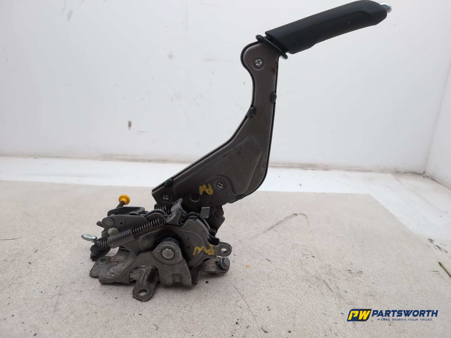 Driveshaft Front LH 9