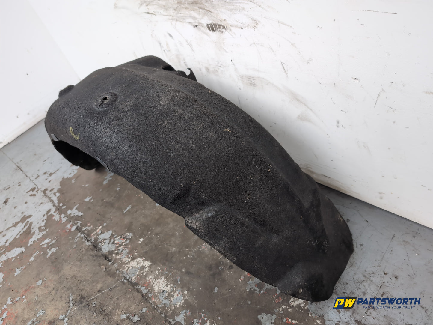 Moulding Wheel Arch Rear RH 3