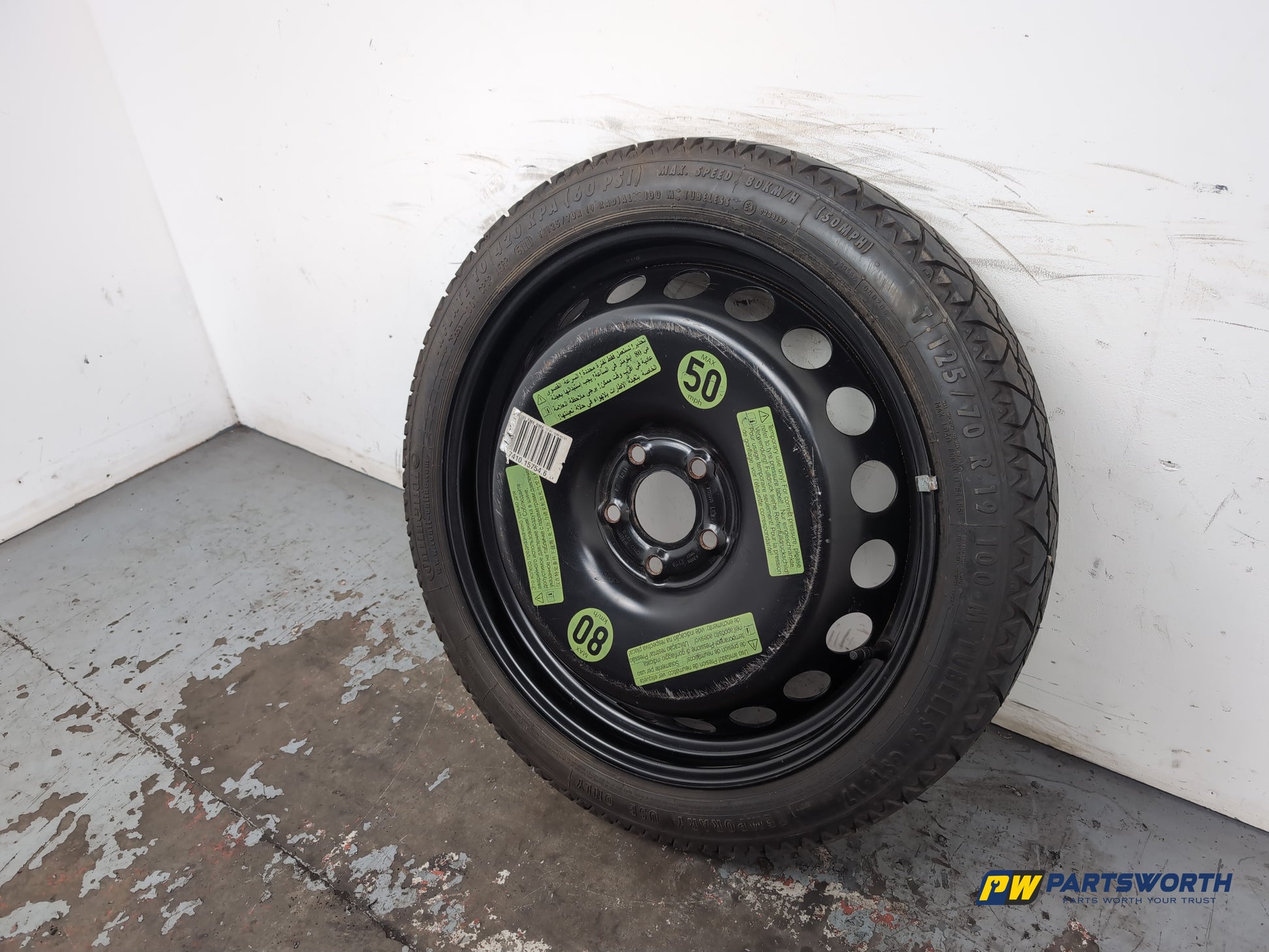 Space Saver Spare Wheel and Tool Kit  3