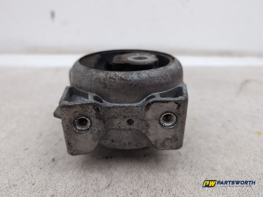 Mercedes-Benz B160 B-Class W245 Engine Mounting Bracket 2005-2011 - photo 2