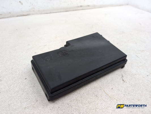Volvo S40 S Engine Bay Fuse Box Cover 30728348 2004-2012 - photo 2