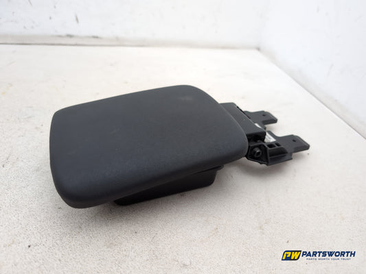 Volvo S40 S Centre Console Armrest 2004-2012 - photo 2