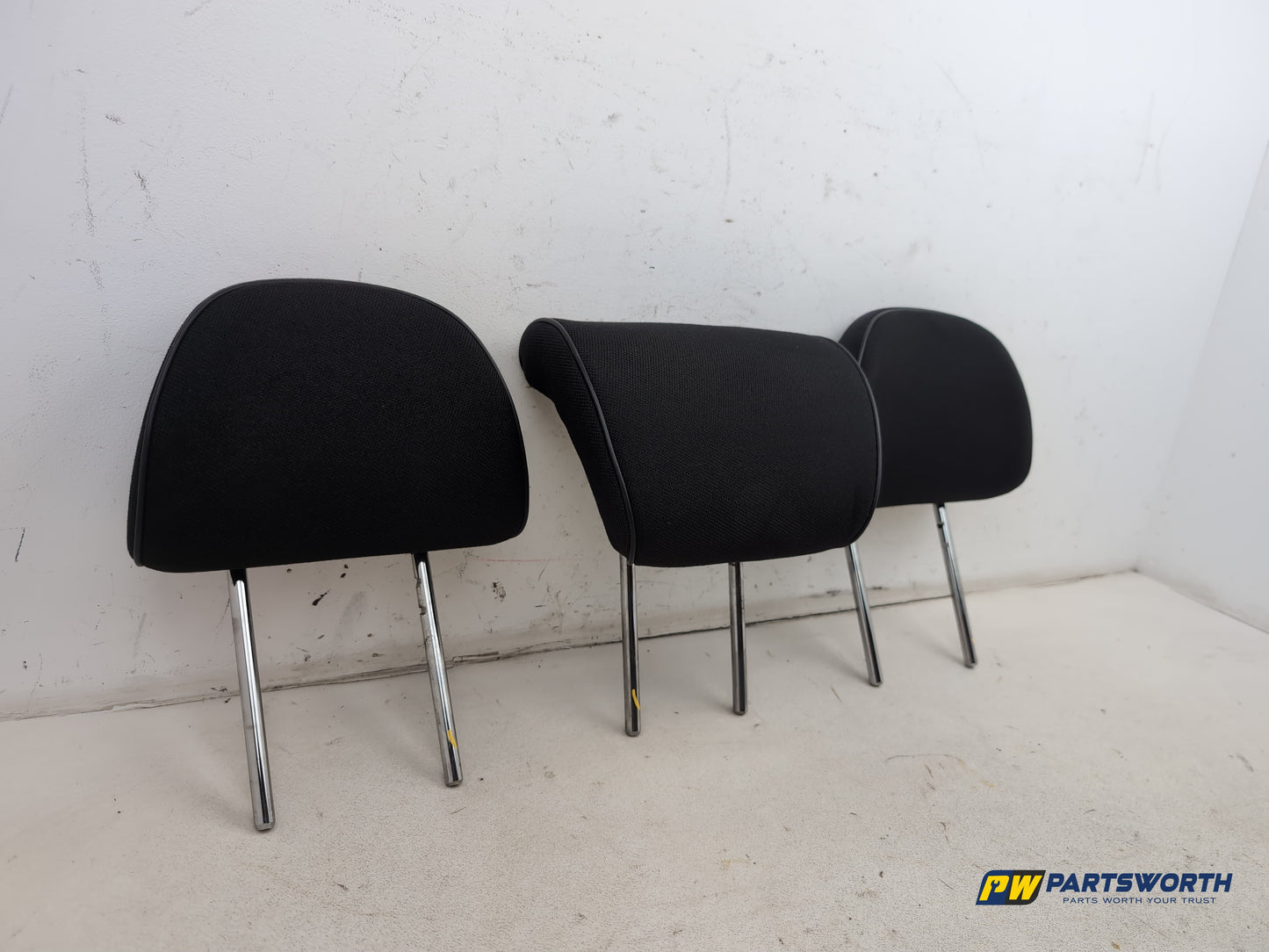 Rear Headrest 2
