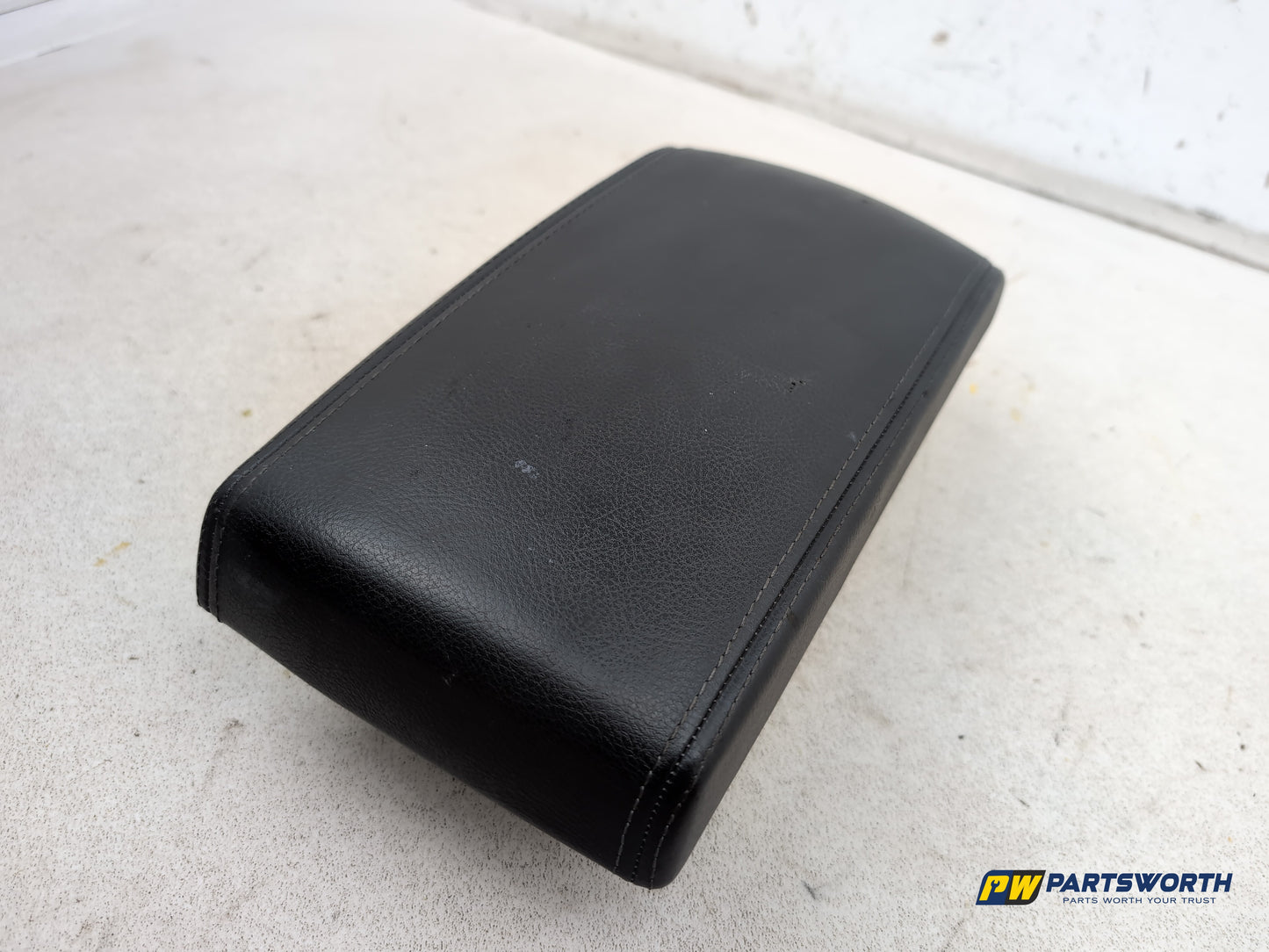 Centre Console Armrest 2