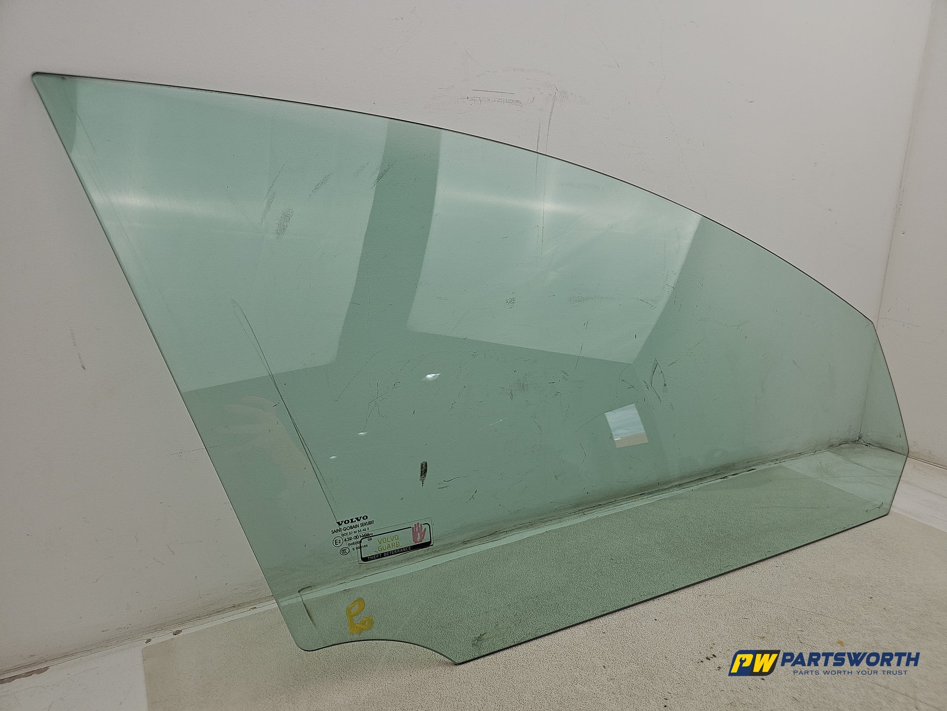 Door Glass Front RH 2