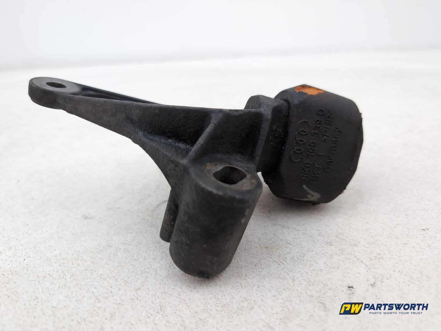 Engine Mounting Bracket 2