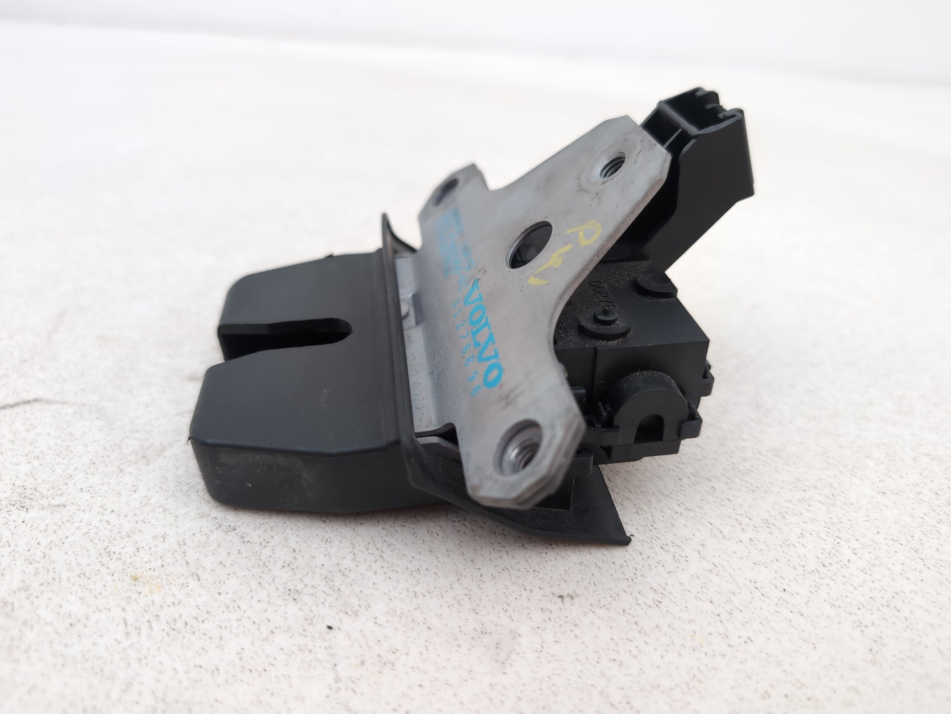 Boot Lid Lock 2