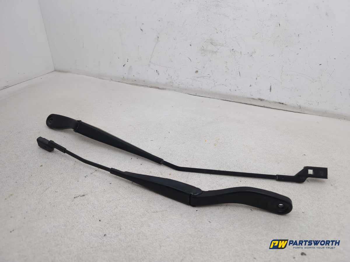 Wiper Front Arm 2