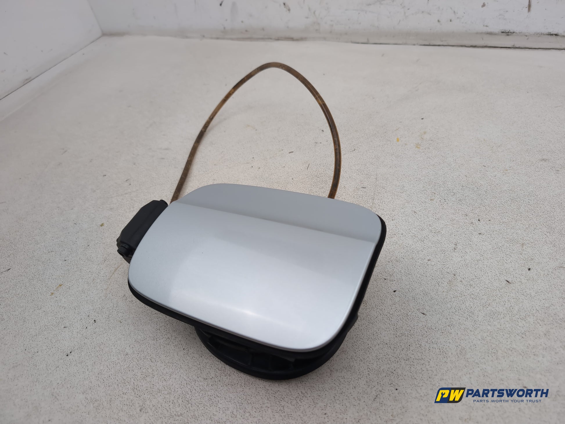 Fuel Filler Flap 2