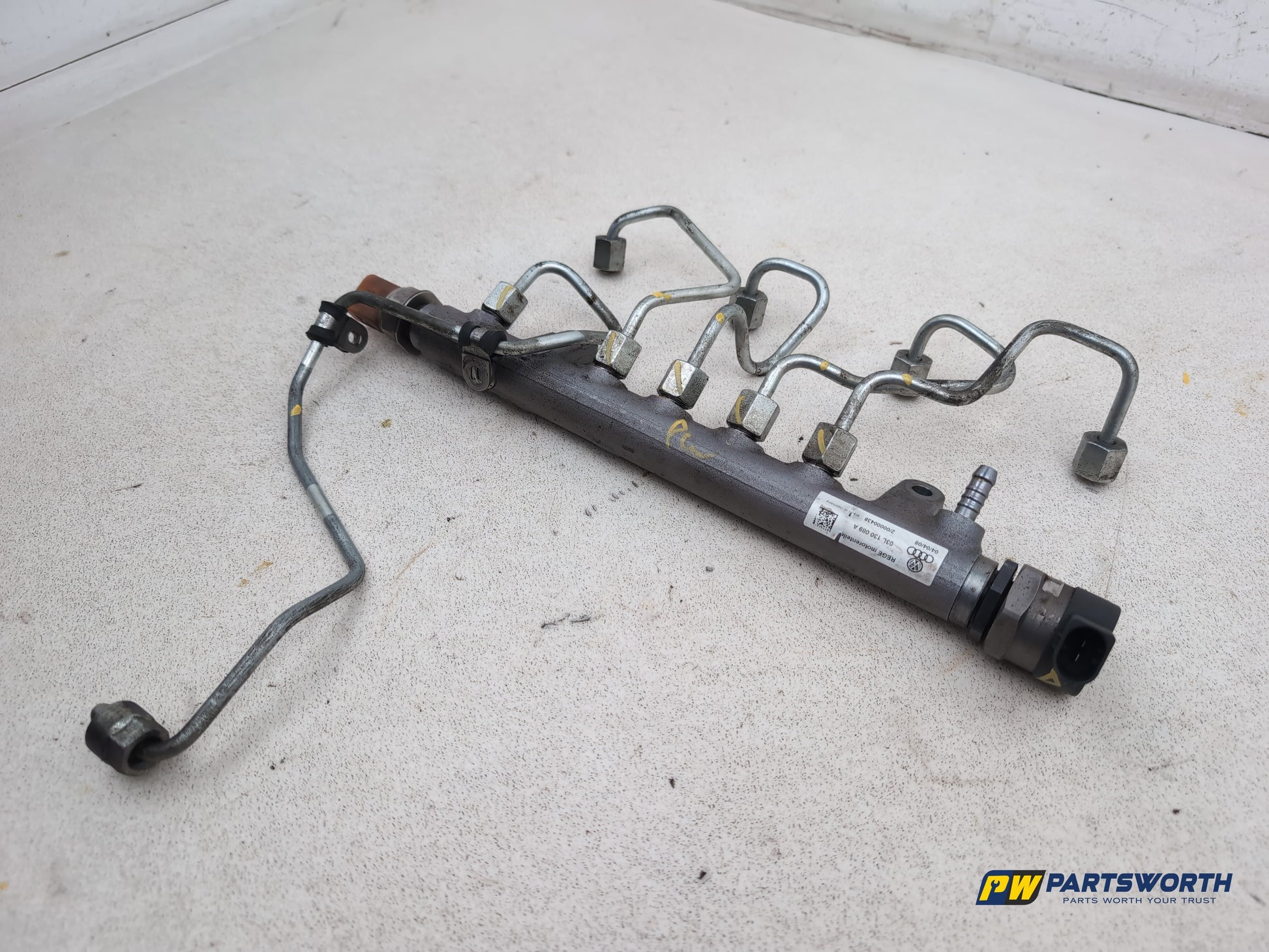 Fuel Rail 2