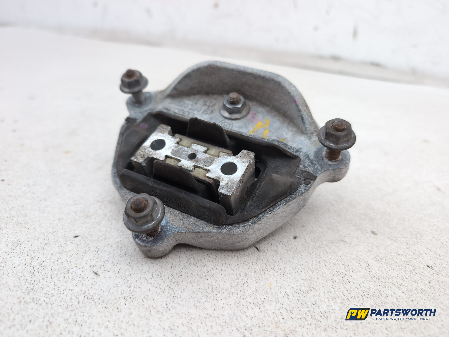 Transmission Mounting Bracket 2