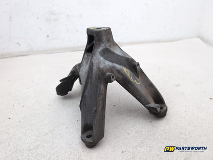 Engine Mounting RH 2