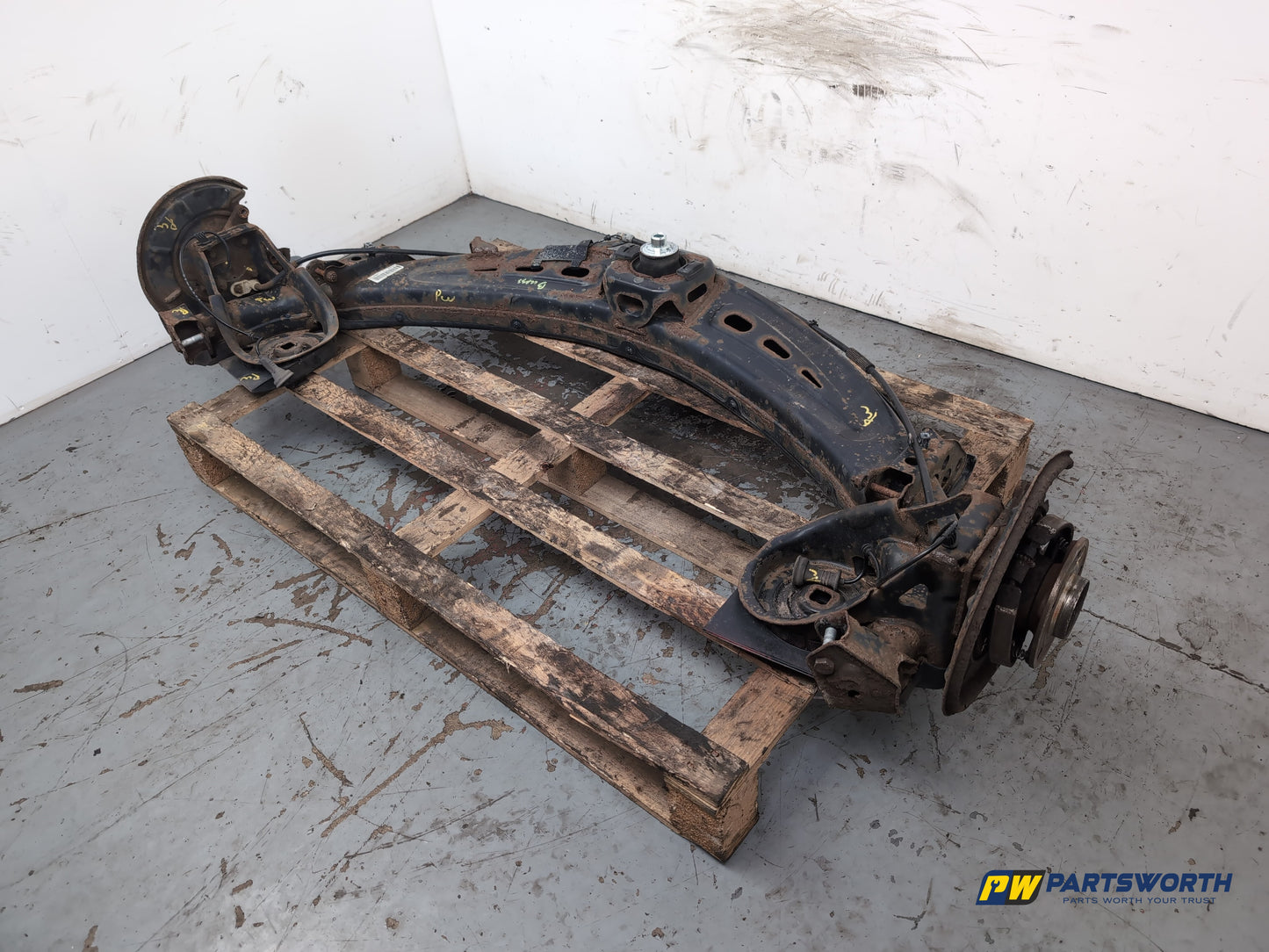 Axle Assembly Rear 2