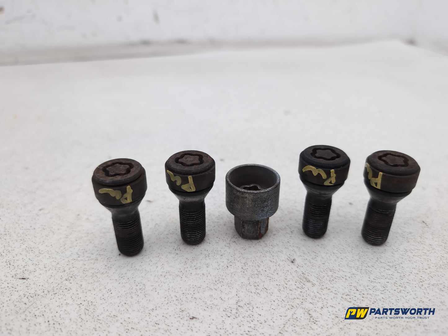 Wheel Trim 2