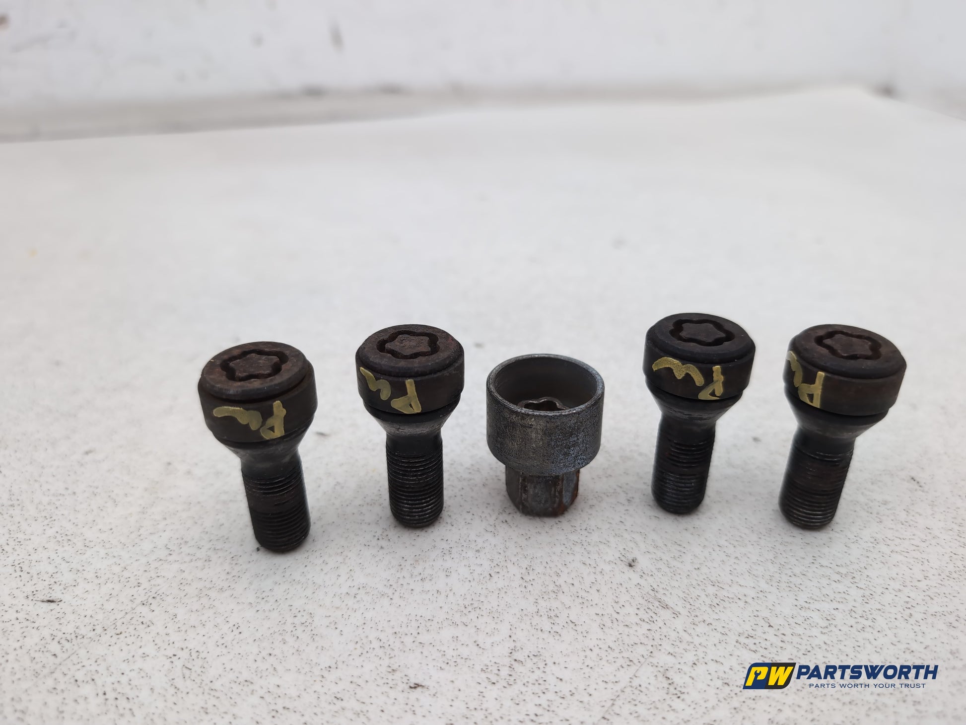 Wheel Trim 2