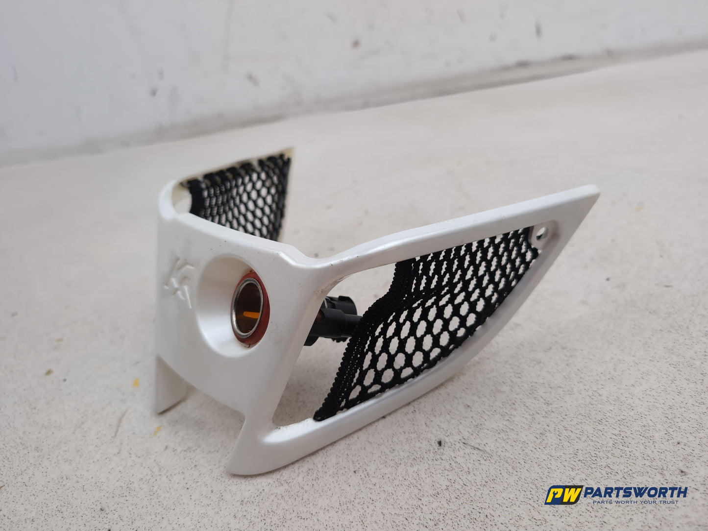 Centre Console Trim  2