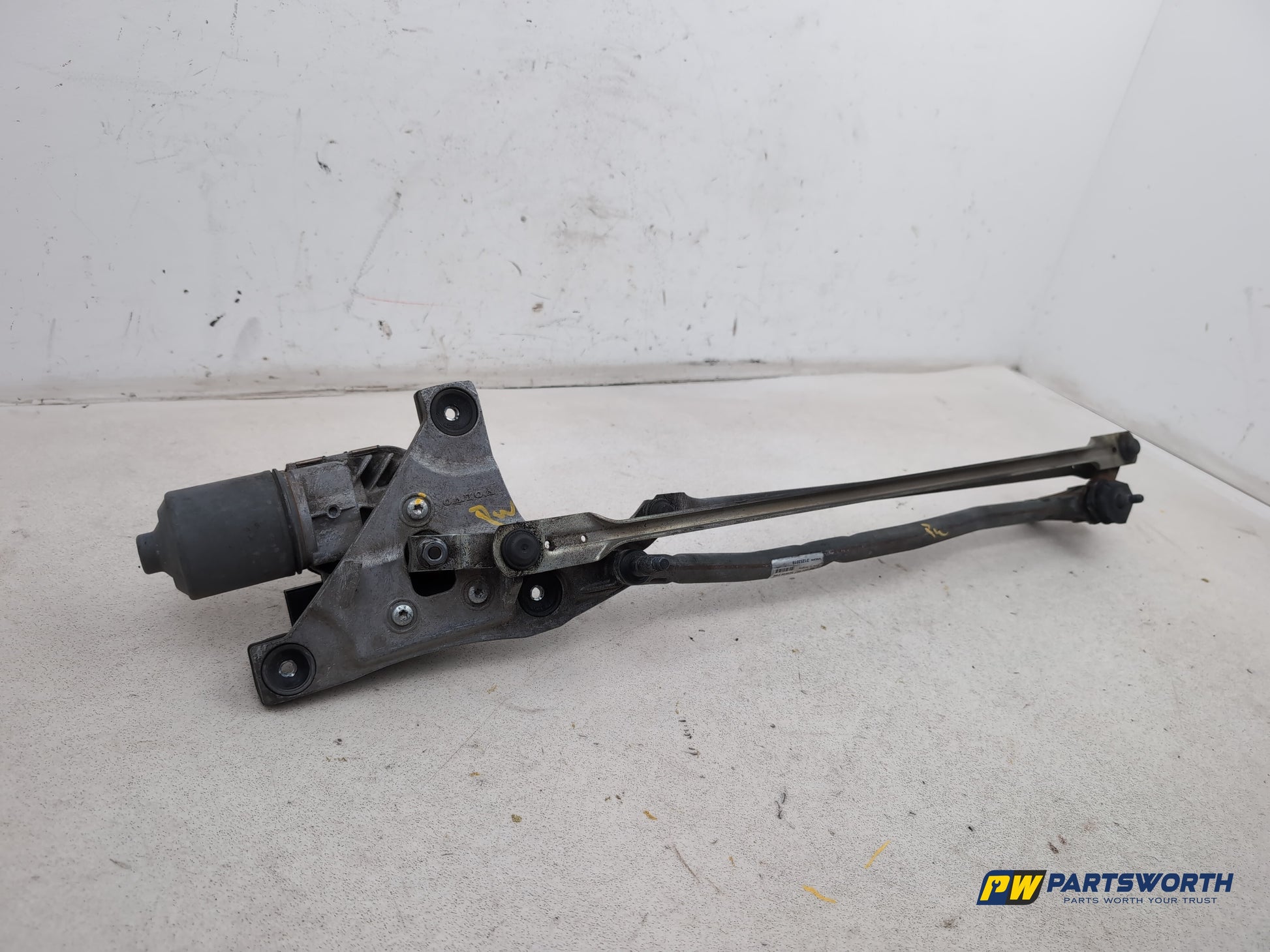 Front Wiper Motor & Mechanism / Linkage 2