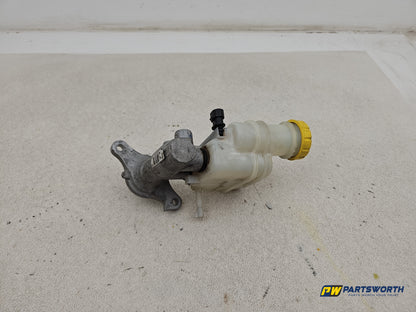 Brake Master Cylinder Assembly 2
