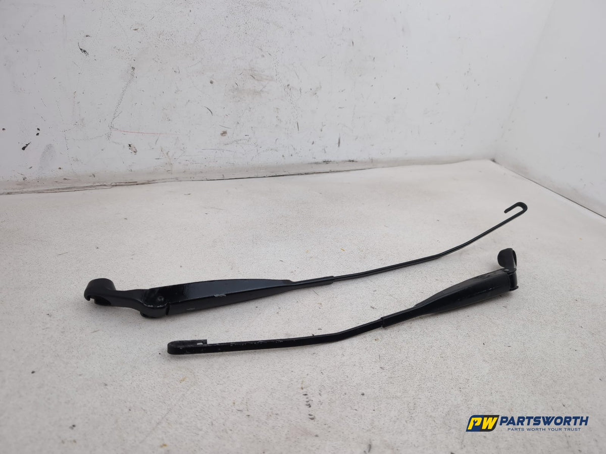 Wiper Front Arm 2