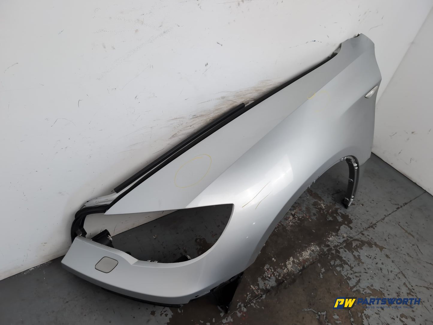 Wing Front LH 2