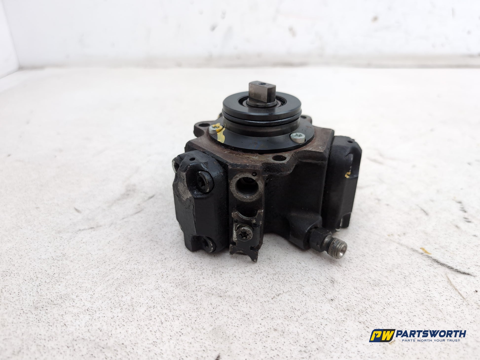 High pressure fuel pump 2