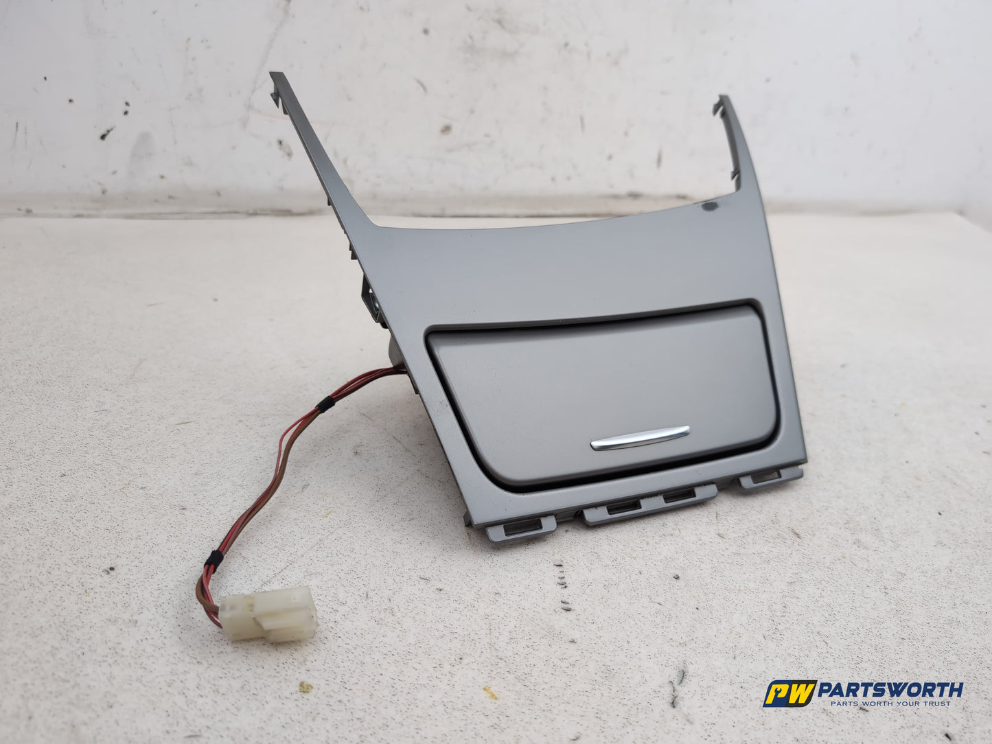 Ashtray Centre Console 2