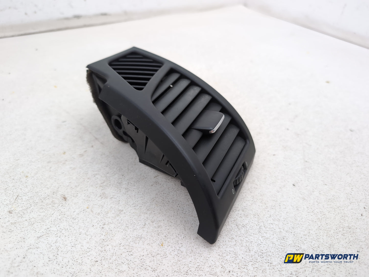 Dashboard Trim With Air Vent  2