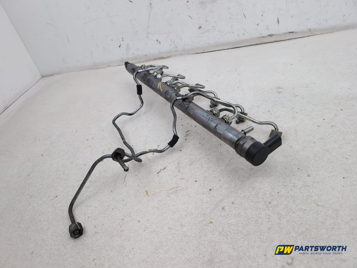 Fuel Rail 2