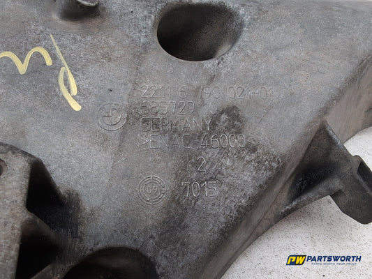 Engine Mounting Bracket 2