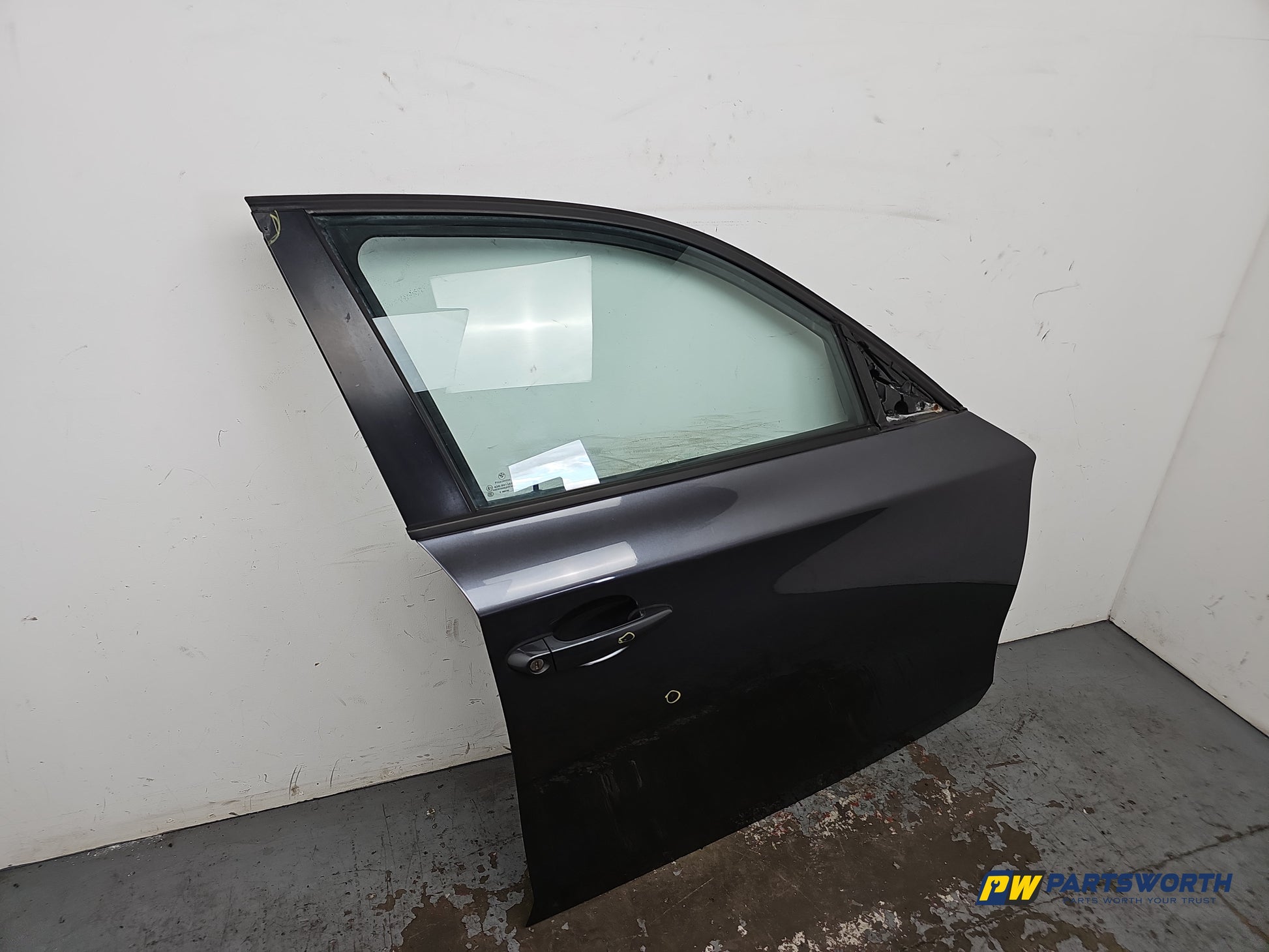 Door Front RH 2