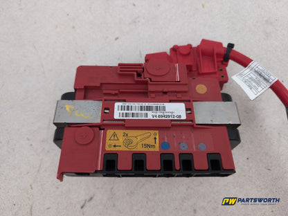 Positive Pole Battery Power Boot Distribution Fuse Box 2