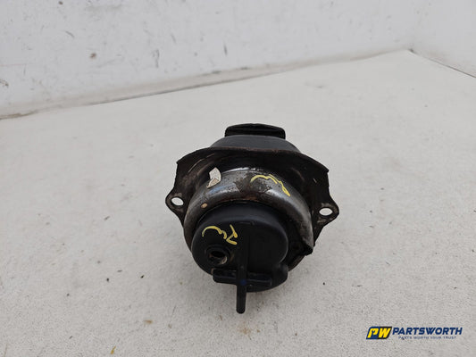 Engine Mounting Bracket 2