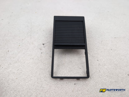 Centre Console Trim  2