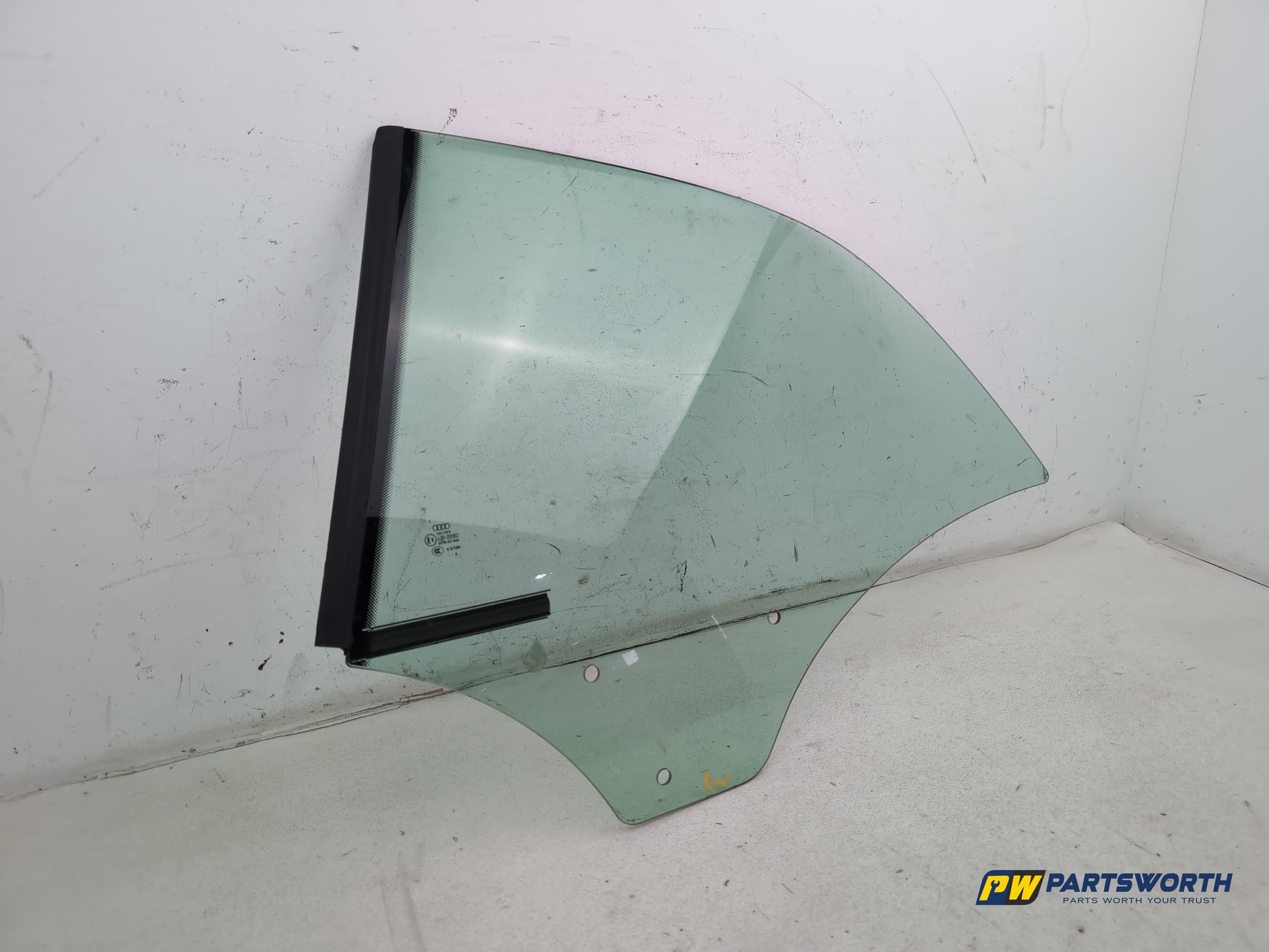 Door Glass Quarter Light Rear LH 2