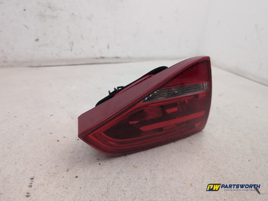 Audi A3 Sport Tdi Convertible Lamp Assembly Rear Inner Lh Passenger 8p0945093 - photo 2
