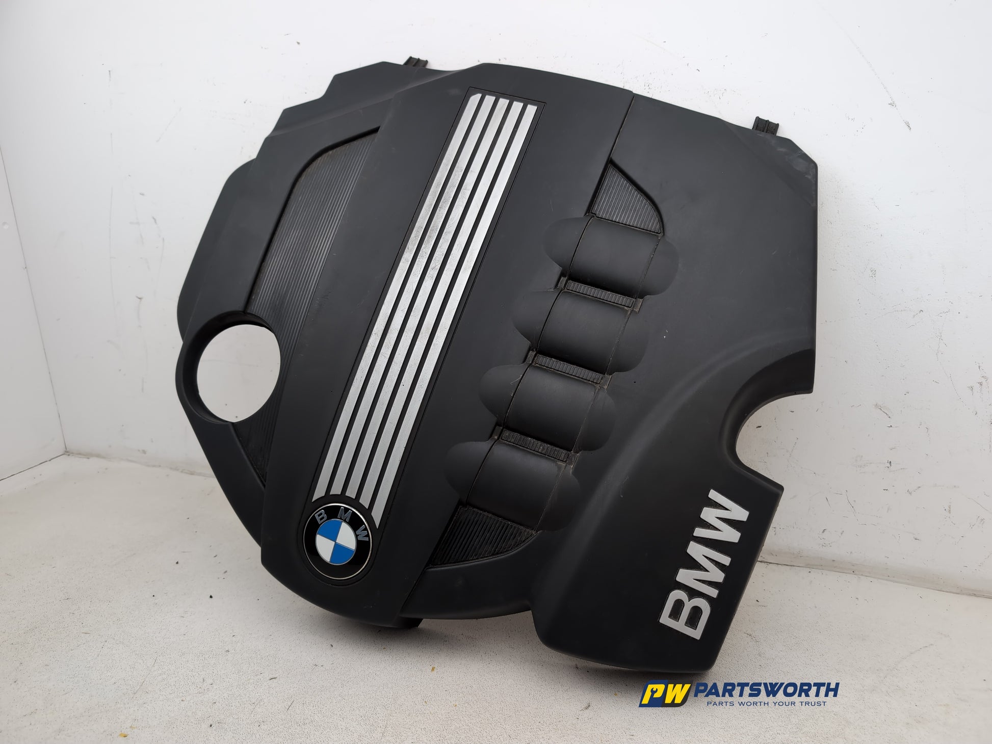 Engine Cover 2