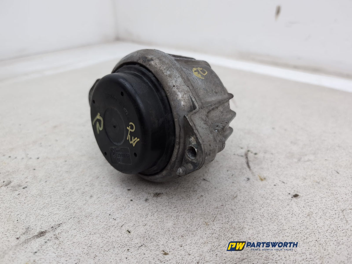 Engine Mounting Bracket 2