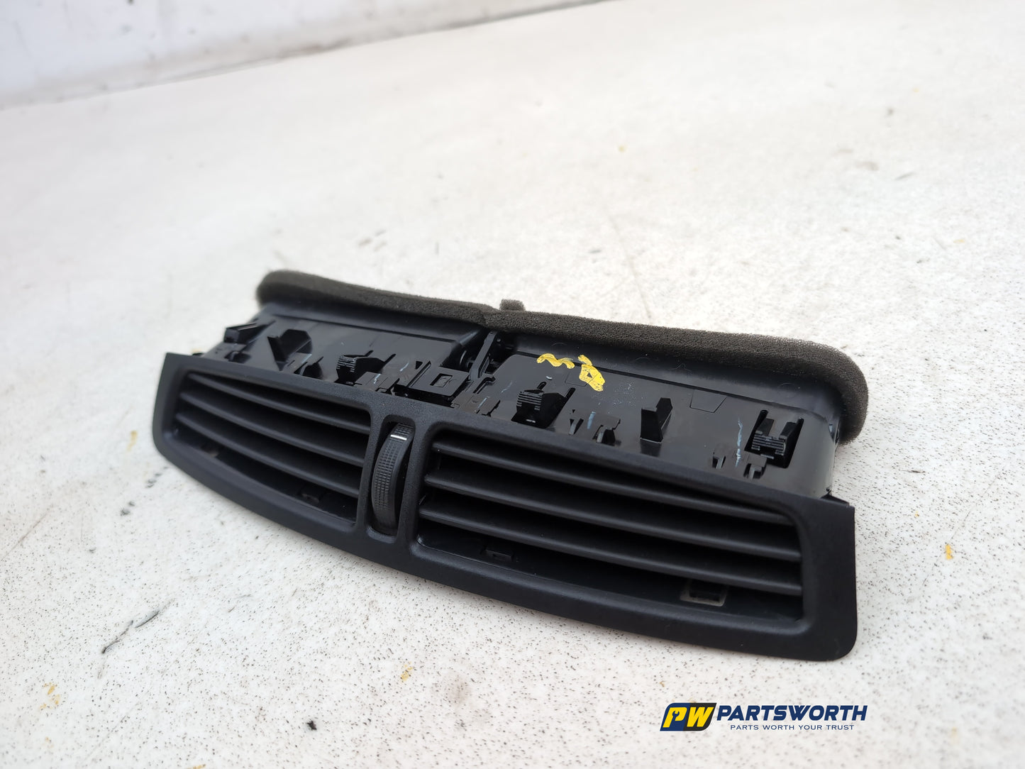 Dashboard Trim With Air Vent  2