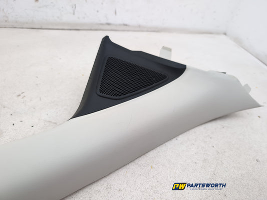 RH A Pillar Trim  2
