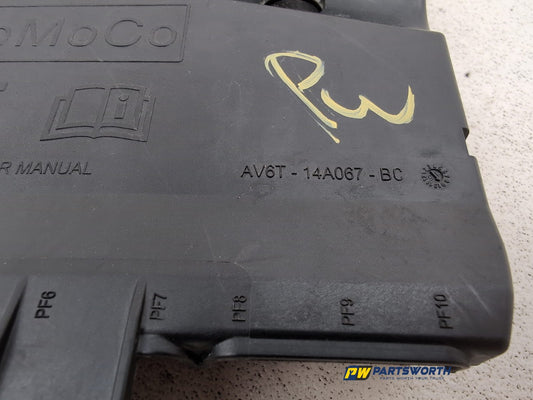 Positive Pole Battery Power Boot Distribution Fuse Box 2