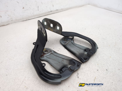 Bonnet Hinges 2