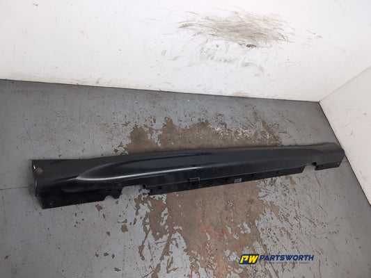 Bmw X1 Xdrive18d M Sport Suv Side Skirt Rh Driver Black Sapphire 475 8038075 - photo 2