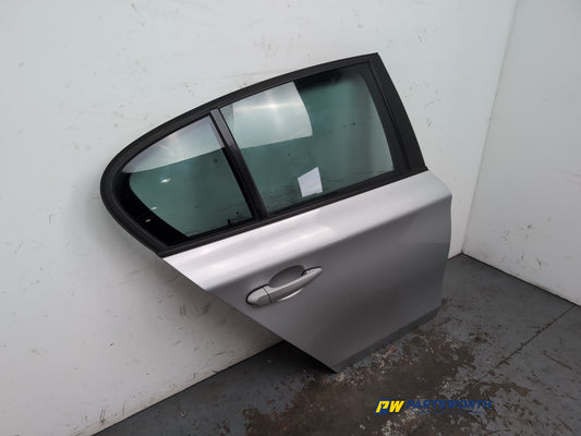Bmw 1 Series 118d M Sport E87 Hatchback Door Rear Rh Titansilber Metallic 354 - photo 2