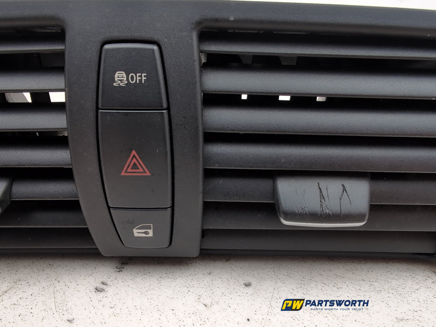 Dashboard Trim With Air Vent  2