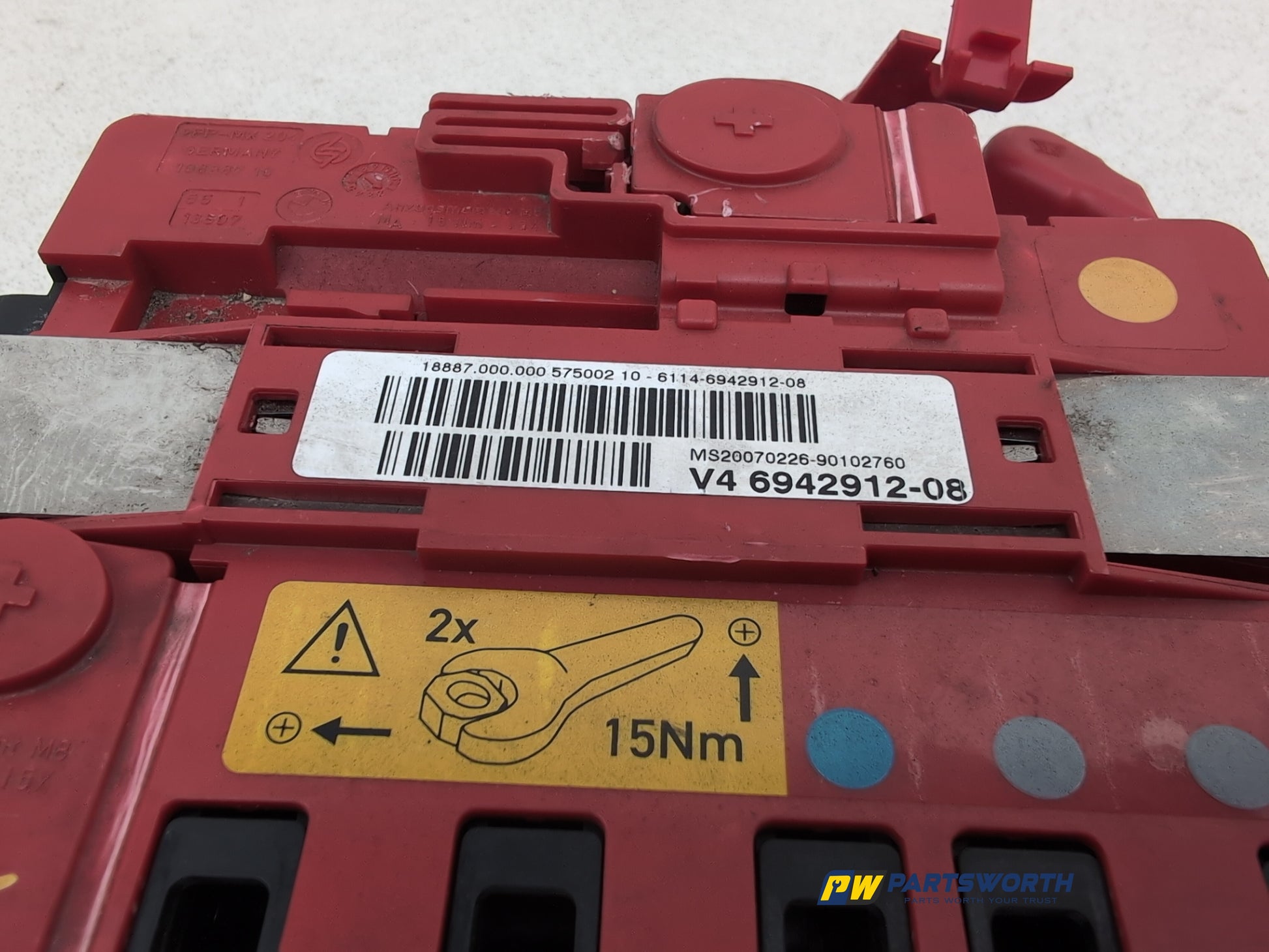 Positive Pole Battery Power Boot Distribution Fuse Box 2