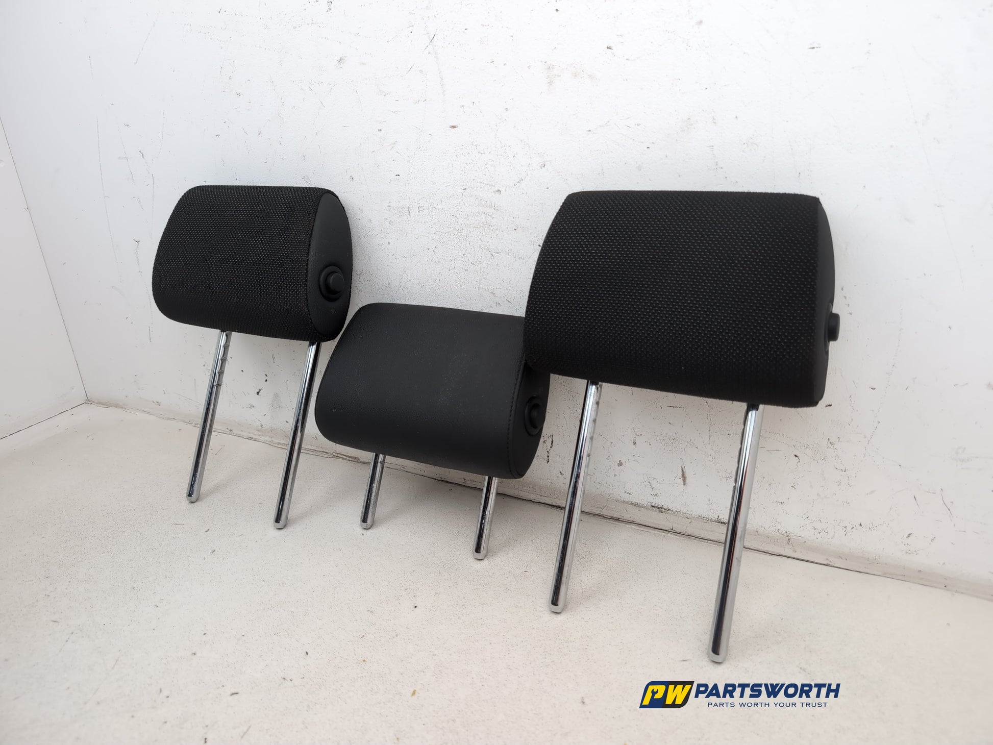 Rear Headrest 2