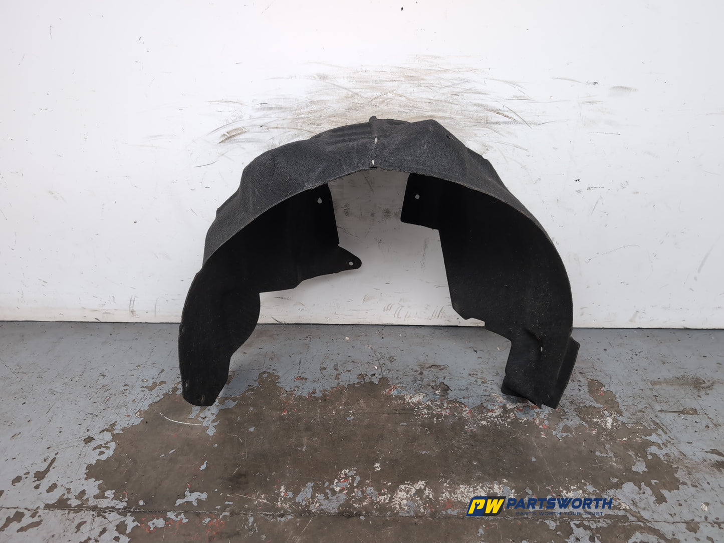 Moulding Wheel Arch Rear RH 2