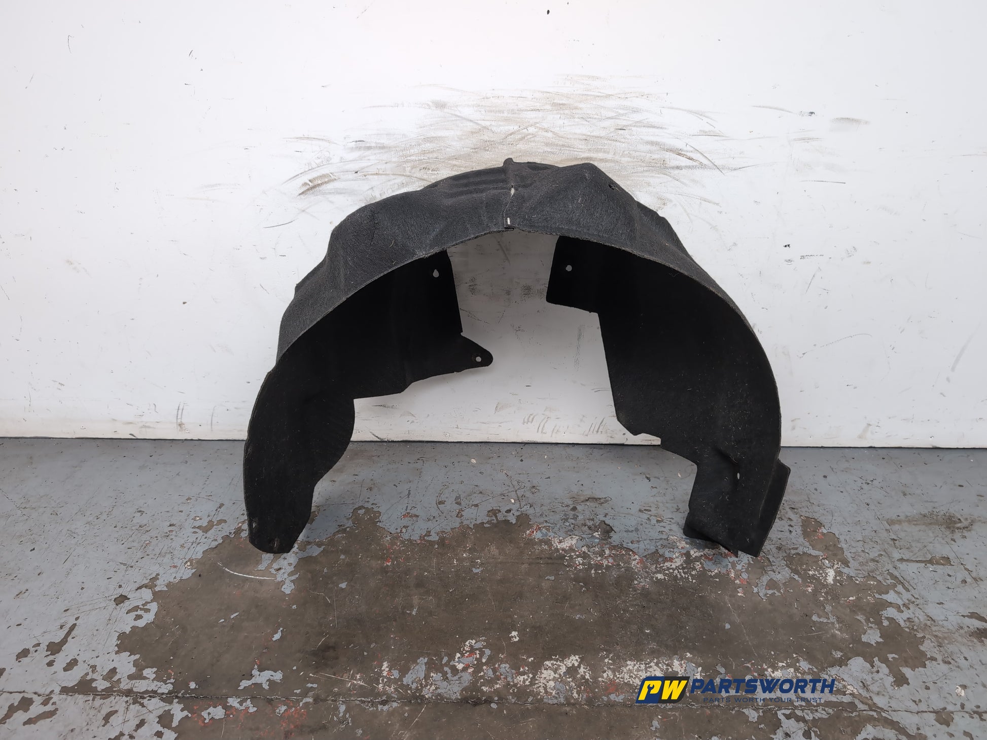 Moulding Wheel Arch Rear RH 2