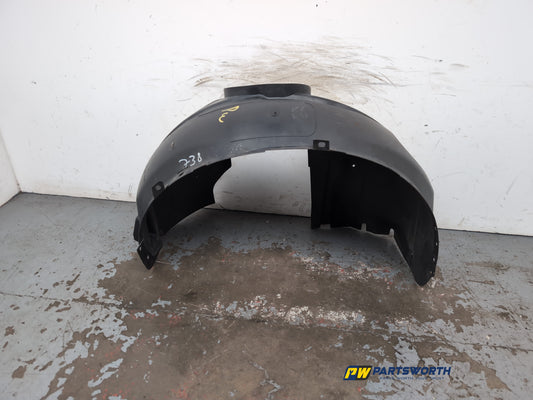 Moulding Wheel Arch Front RH 2